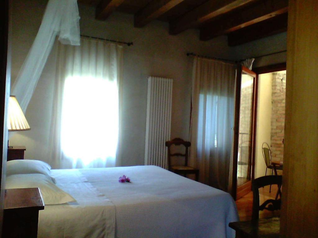 Il Rifugio Del Poeta Vendégház San Biagio di Callalta Szoba fotó